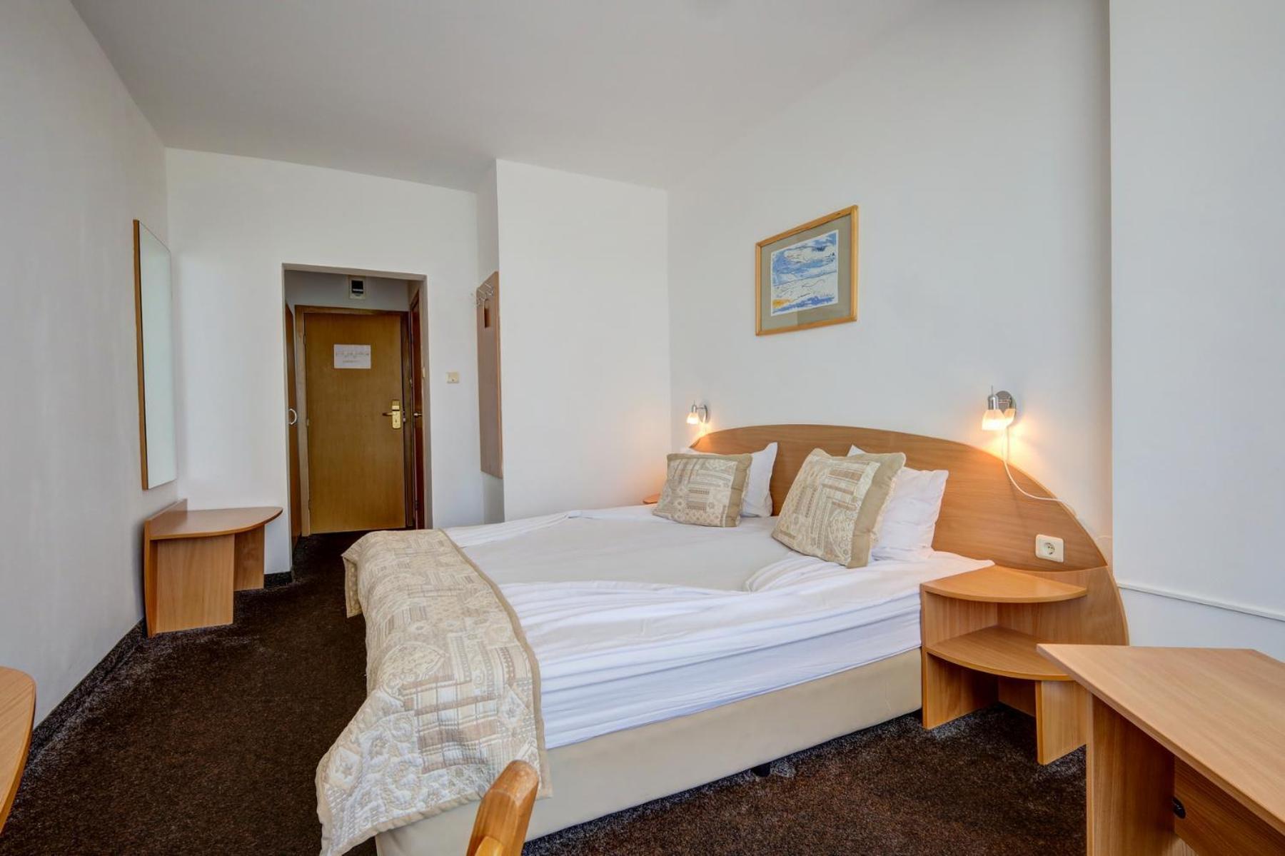 Kini Park Hotel All Inclusive & Free Parking Золотые Пески Экстерьер фото